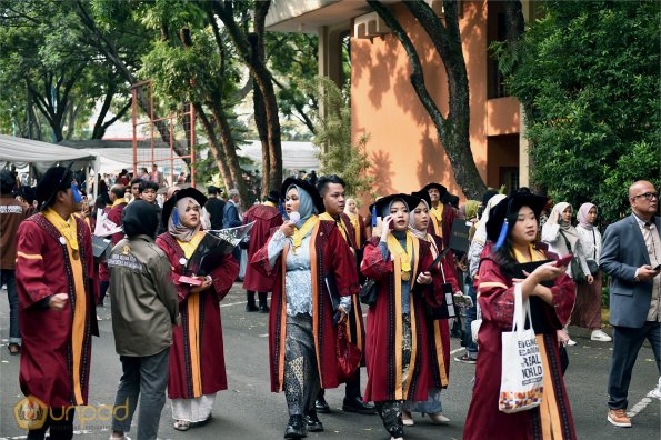 WISUDA UNPAD GEL IV TA 2023-2024 (86)