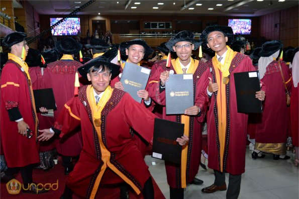 WISUDA UNPAD GEL III TA 2023-2024 (110)