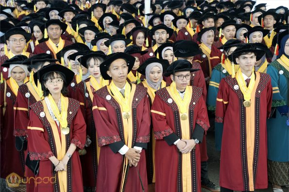 WISUDA UNPAD GEL III TA 2023-2024 (31)