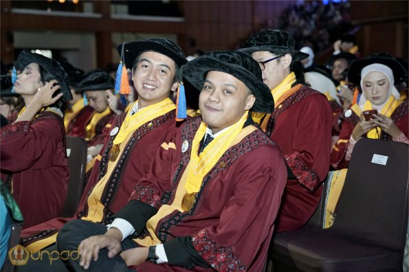 WISUDA UNPAD GEL III TA 2023-2024 (46)