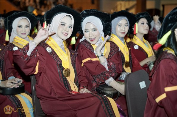 WISUDA UNPAD GEL III TA 2023-2024 (59)