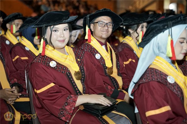 WISUDA UNPAD GEL III TA 2023-2024 (61)