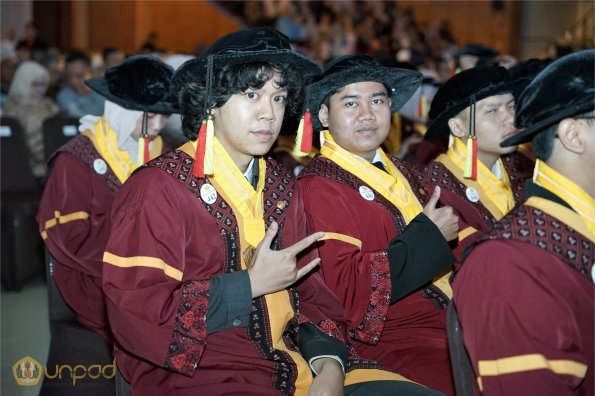 WISUDA UNPAD GEL III TA 2023-2024 (65)