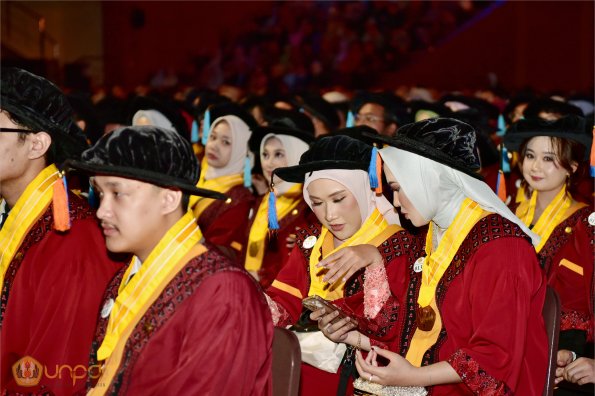 WISUDA UNPAD GEL III TA 2023-2024 (98)