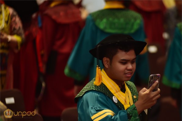 WISUDA UNPAD GEL III TA 2023-2024 (100)