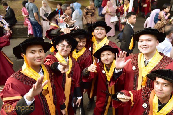 WISUDA UNPAD GEL III TA 2023-2024 (114)