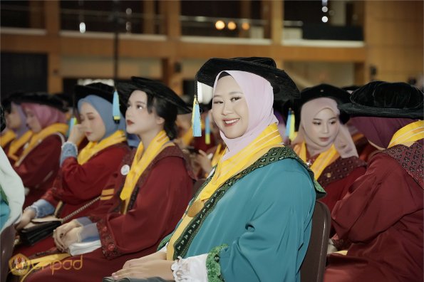 WISUDA UNPAD GEL III TA 2023-2024 (7)