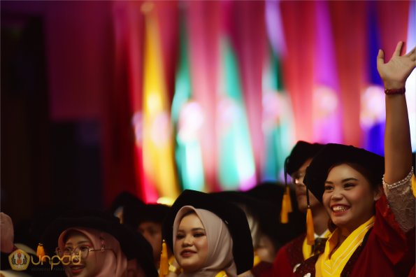 WISUDA UNPAD GEL III TA 2023-2024 (83)