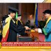 WISUDA UNPAD GEL IV TA 2023-2024 FAK. KEDOKTERAN OLEH DEKAN (69)