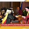 WISUDA UNPAD GEL III TA 2023-2024 FAK. FARMASI OLEH DEKAN (35)