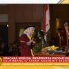 WISUDA UNPAD GEL III TA 2023-2024 FAK. EKONOMI DAN BISNIS OLEH REKTOR (63)