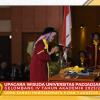 WISUDA UNPAD GEL III TA 2023-2024 FAK. KEPERAWATAN OLEH REKTOR (60)