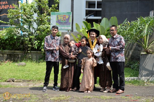 WISUDA UNPAD GEL IV TA 2024-2025 (13)