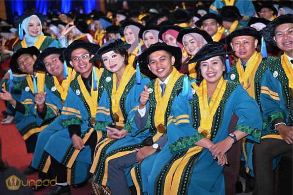WISUDA UNPAD GEL IV TA 2024-2025 (31)