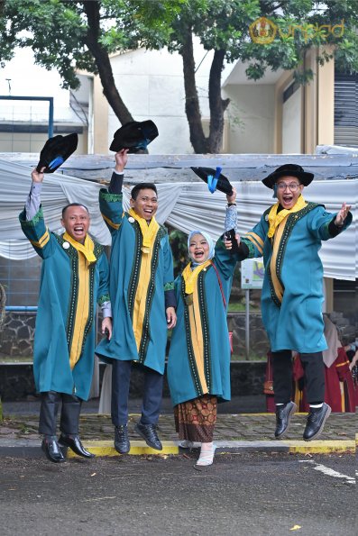 WISUDA UNPAD GEL IV TA 2024-2025 (43)