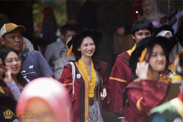 WISUDA UNPAD GEL IV TA 2024-2025 (47)