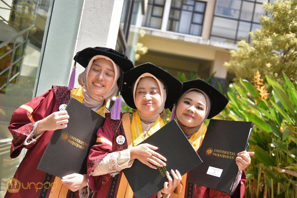 WISUDA UNPAD GEL IV TA 2024-2025 (51)