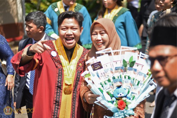 WISUDA UNPAD GEL IV TA 2024-2025 (52)