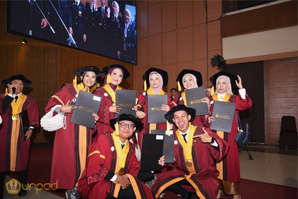 WISUDA UNPAD GEL IV TA 2024-2025 (70)