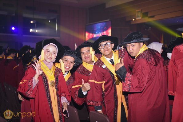 WISUDA UNPAD GEL IV TA 2024-2025 (75)