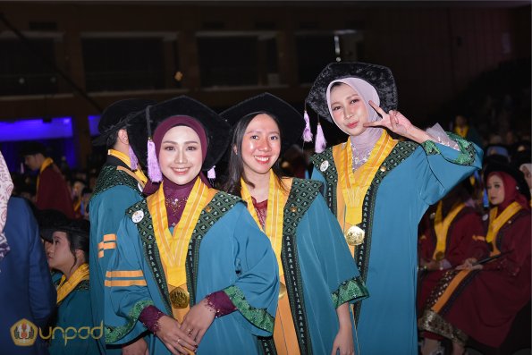 WISUDA UNPAD GEL IV TA 2024-2025 (92)