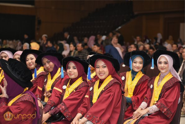 WISUDA UNPAD GEL IV TA 2024-2025 (98)