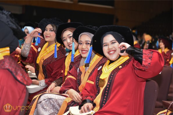 WISUDA UNPAD GEL IV TA 2024-2025 (99)