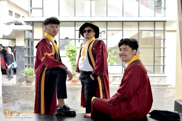 WISUDA UNPAD GEL IV TA 2024-2025 (109)