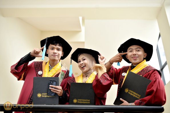 WISUDA UNPAD GEL IV TA 2024-2025 (111)