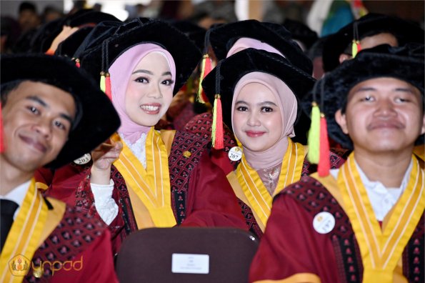 WISUDA UNPAD GEL IV TA 2024-2025 (15)
