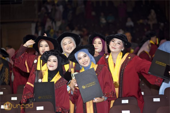 WISUDA UNPAD GEL IV TA 2024-2025 (46)