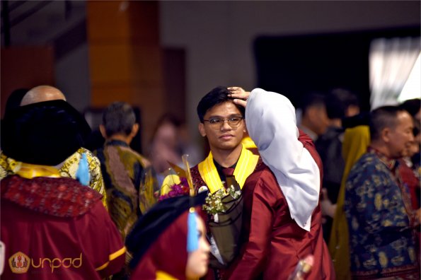 WISUDA UNPAD GEL IV TA 2024-2025 (50)