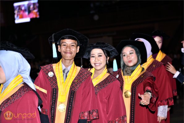 WISUDA UNPAD GEL IV TA 2024-2025 (68)