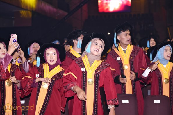 WISUDA UNPAD GEL IV TA 2024-2025 (73)