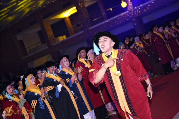 WISUDA UNPAD GEL IV TA 2024-2025 (75)