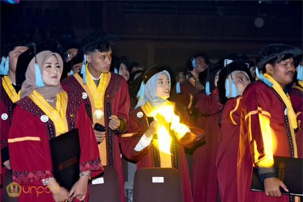WISUDA UNPAD GEL IV TA 2024-2025 (88)