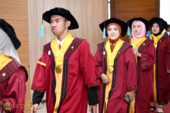 WISUDA UNPAD GEL IV TA 2024-2025 (9)