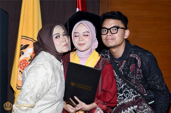 WISUDA UNPAD GEL IV TA 2024-2025 (95)