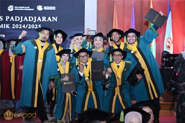 WISUDA UNPAD GEL IV TA 2024-2025 (18)