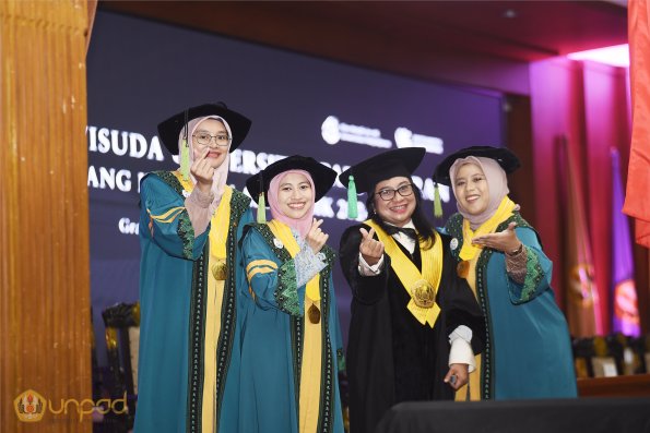 WISUDA UNPAD GEL IV TA 2024-2025 (25)