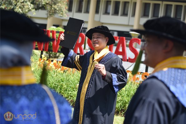 WISUDA UNPAD GEL IV TA 2024-2025 (29)