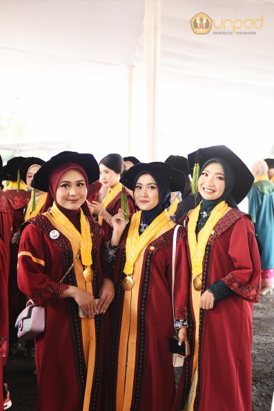 WISUDA UNPAD GEL IV TA 2024-2025 (34)
