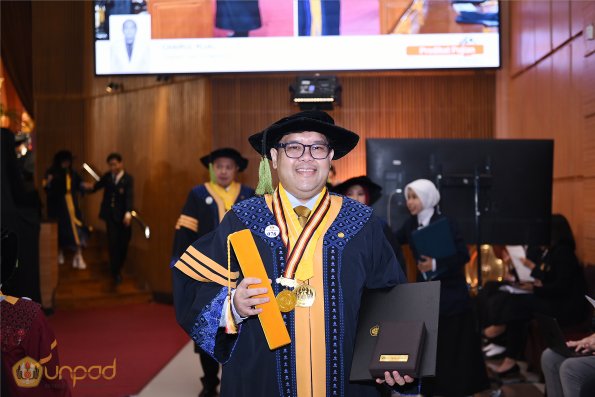 WISUDA UNPAD GEL IV TA 2024-2025 (48)