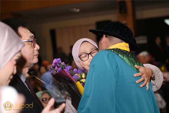 WISUDA UNPAD GEL IV TA 2024-2025 (57)