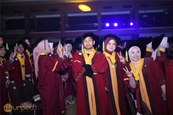 WISUDA UNPAD GEL IV TA 2024-2025 (59)