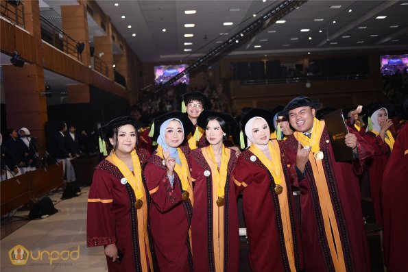 WISUDA UNPAD GEL IV TA 2024-2025 (61)