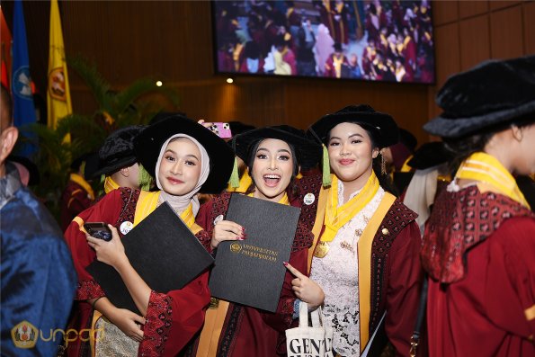 WISUDA UNPAD GEL IV TA 2024-2025 (70)