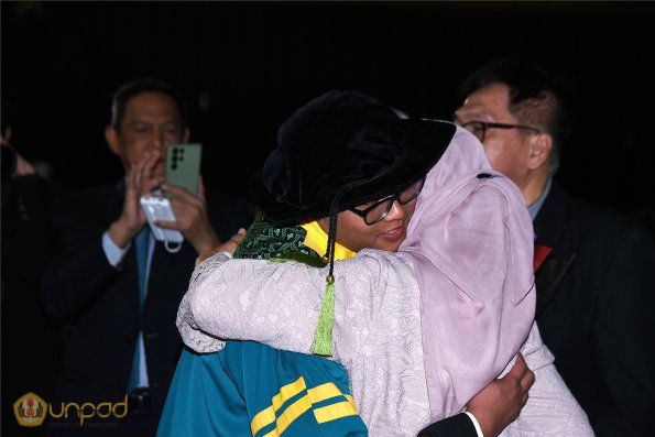 WISUDA UNPAD GEL IV TA 2024-2025 (86)