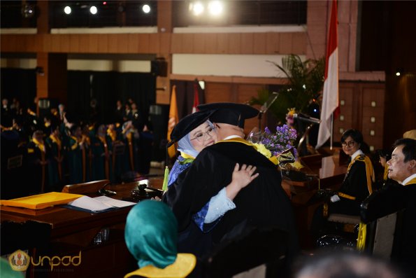 WISUDA UNPAD GEL IV TA 2024-2025 (97)