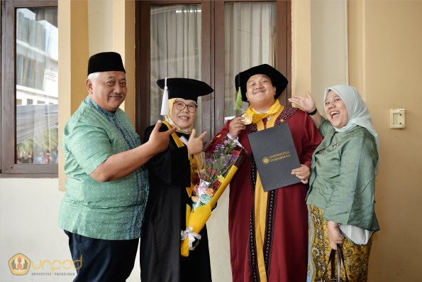 WISUDA UNPAD GEL IV TA 2024-2025 (99)